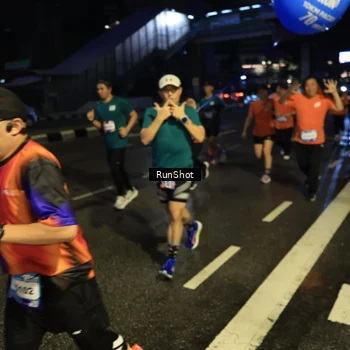 Runner Photo 7894255