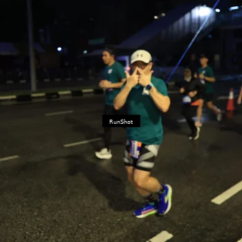 Runner Photo 7894264