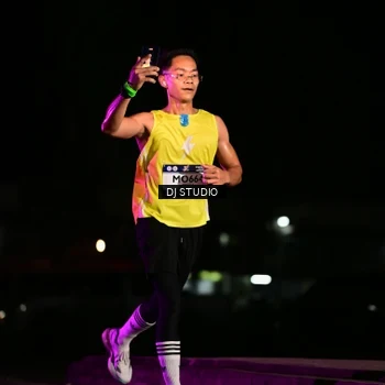 Runner Photo 7894273