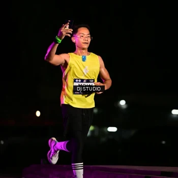 Runner Photo 7894274