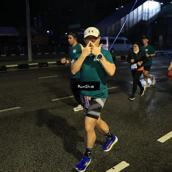 Runner Photo 7894276