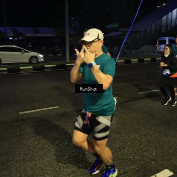 Runner Photo 7894277