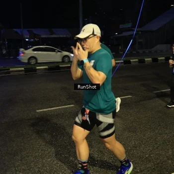 Runner Photo 7894278