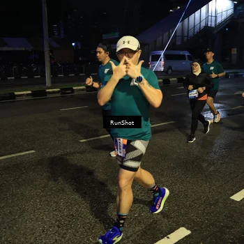 Runner Photo 7894282