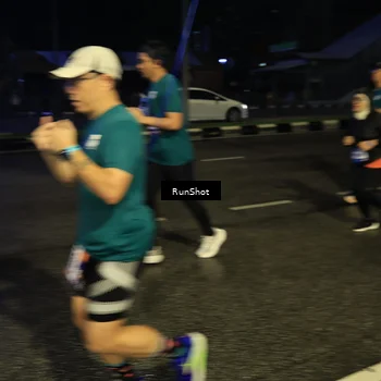 Runner Photo 7894289