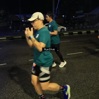 Runner Photo 7894295