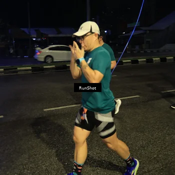 Runner Photo 7894296