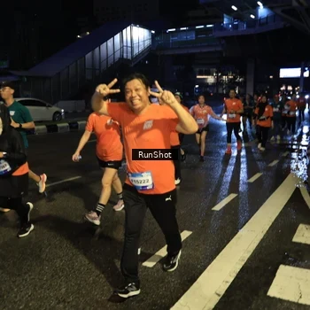 Runner Photo 7894297