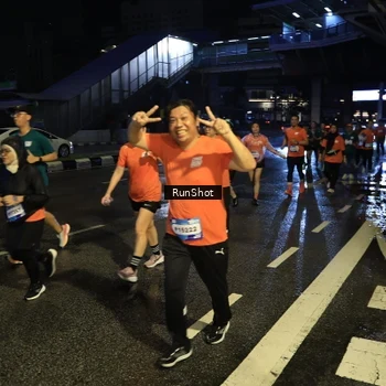Runner Photo 7894299