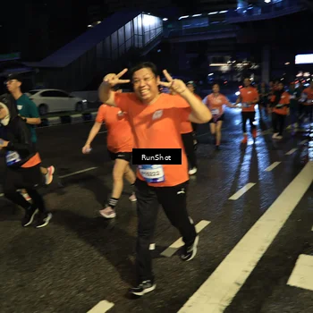 Runner Photo 7894301