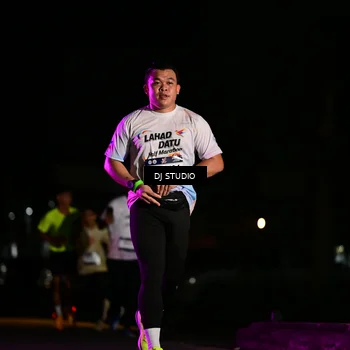 Runner Photo 7894303