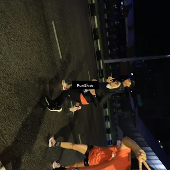 Runner Photo 7894308