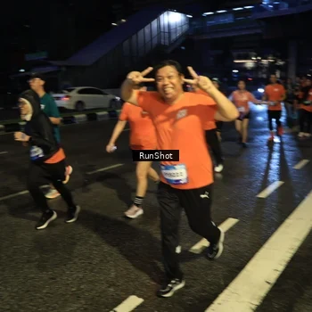 Runner Photo 7894313