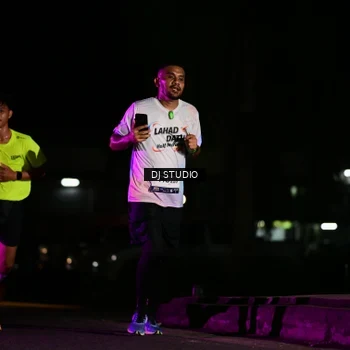 Runner Photo 7894327