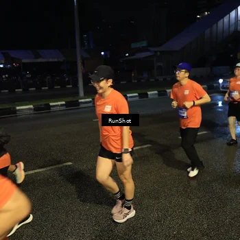 Runner Photo 7894340