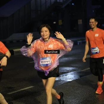 Runner Photo 7894346