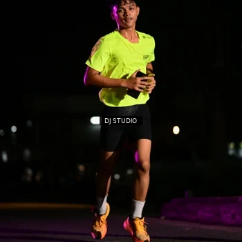 Runner Photo 7894347