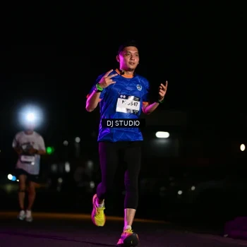 Runner Photo 7894371
