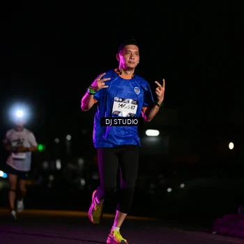Runner Photo 7894375