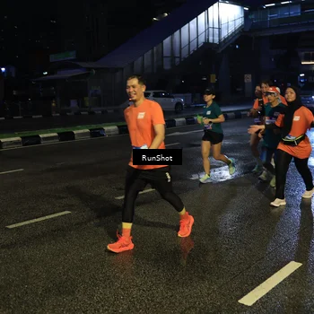 Runner Photo 7894379