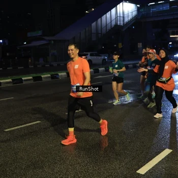 Runner Photo 7894380