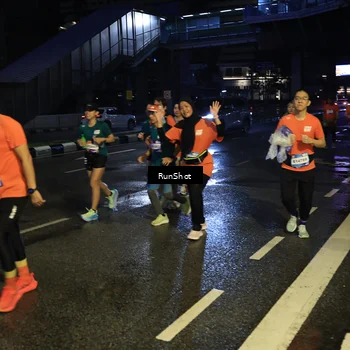Runner Photo 7894383