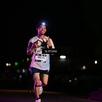 Runner Photo 7894384