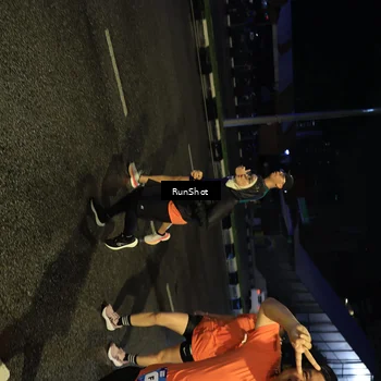 Runner Photo 7894389
