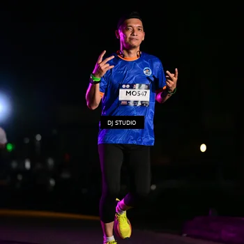 Runner Photo 7894390