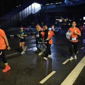 Runner Photo 7894391
