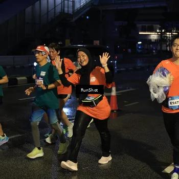 Runner Photo 7894395