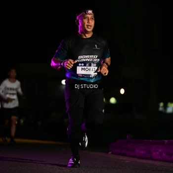 Runner Photo 7894404
