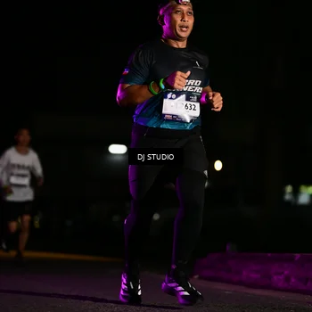 Runner Photo 7894416