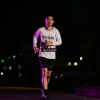 Runner Photo 7894423