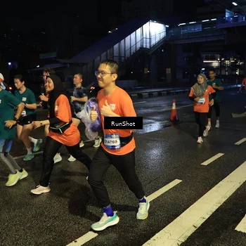 Runner Photo 7894430