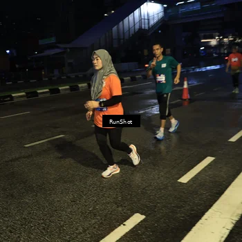 Runner Photo 7894469
