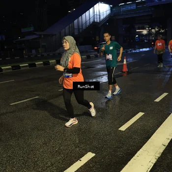 Runner Photo 7894470