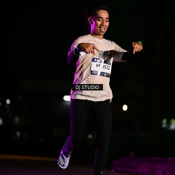 Runner Photo 7894499