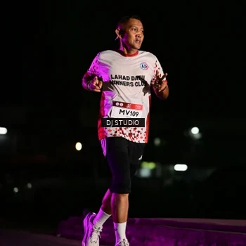 Runner Photo 7894514