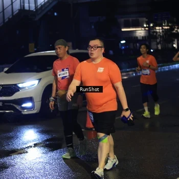 Runner Photo 7894529