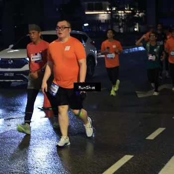 Runner Photo 7894530