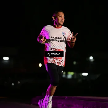 Runner Photo 7894542