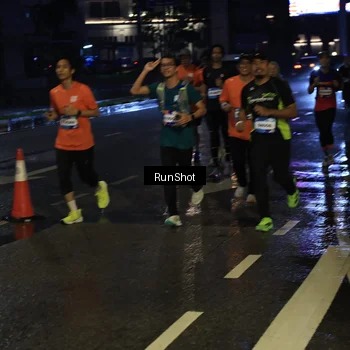 Runner Photo 7894554