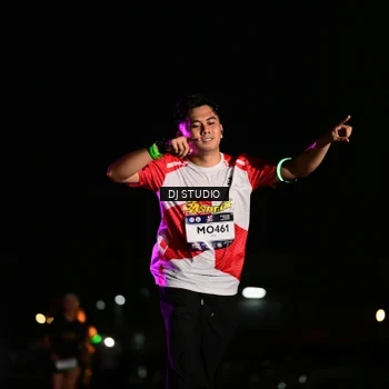 Runner Photo 7894555