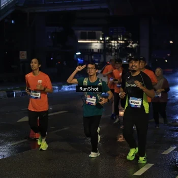 Runner Photo 7894556
