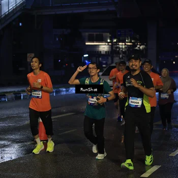 Runner Photo 7894569