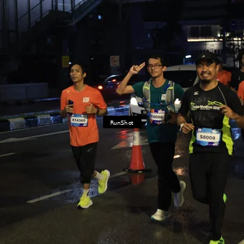 Runner Photo 7894570
