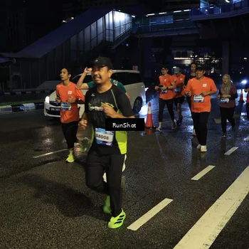Runner Photo 7894589