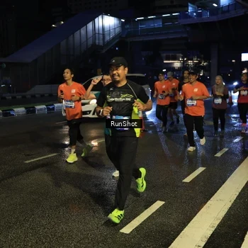Runner Photo 7894590