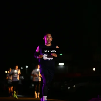 Runner Photo 7894592